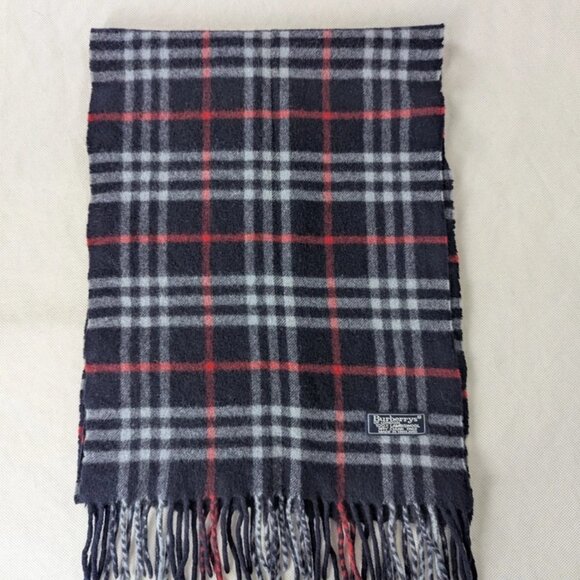Used Burberry's Scarf Blue – Unisex Lambswool Check – Luxury Warm Winter Fashion - Picture 5 of 7